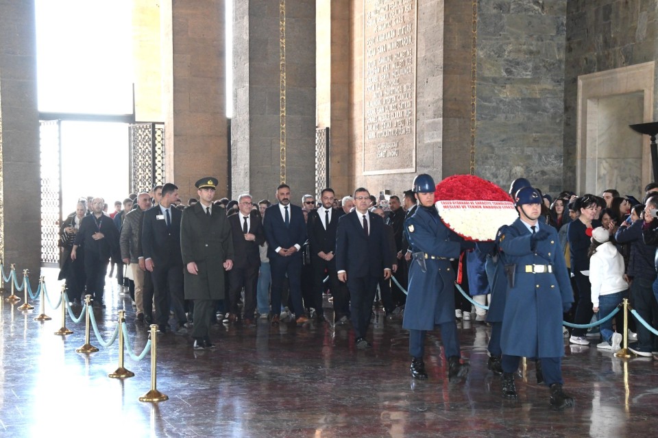 ANITKABİR ZİYARETİ